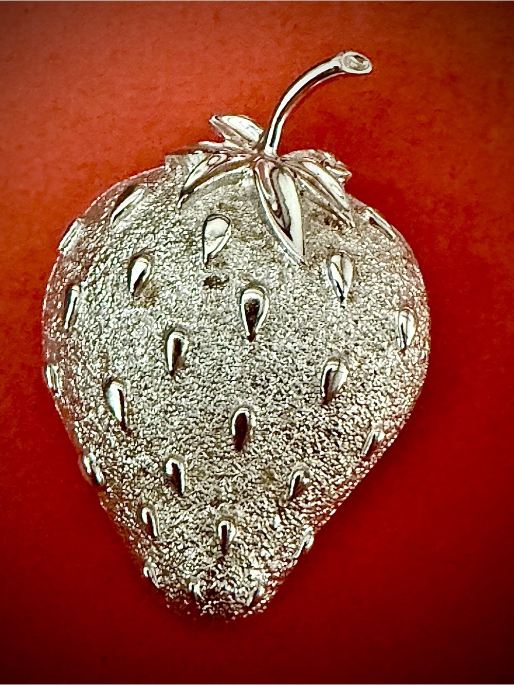 1960’s Sarah Coventry Silver Tone Strawberry Ice Brooch Pin Signed